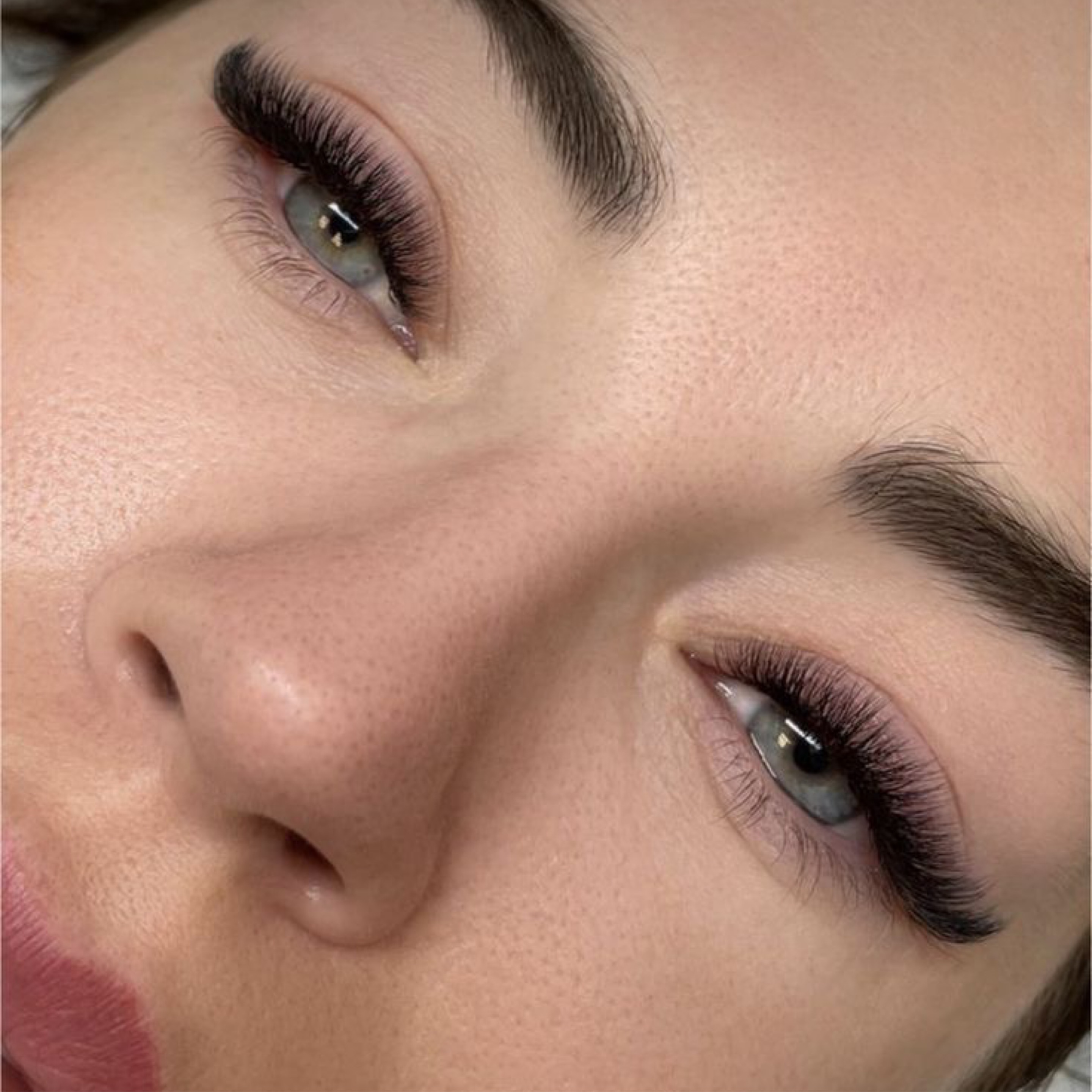 Lash Extensions at Vizavi Beauty Miami